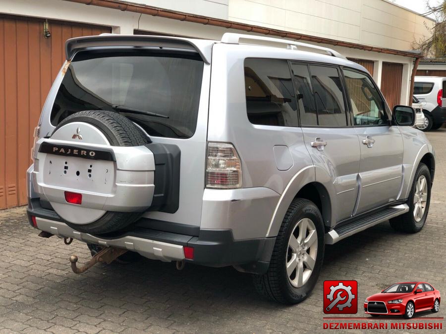 Amotizor mitsubishi pajero 2010