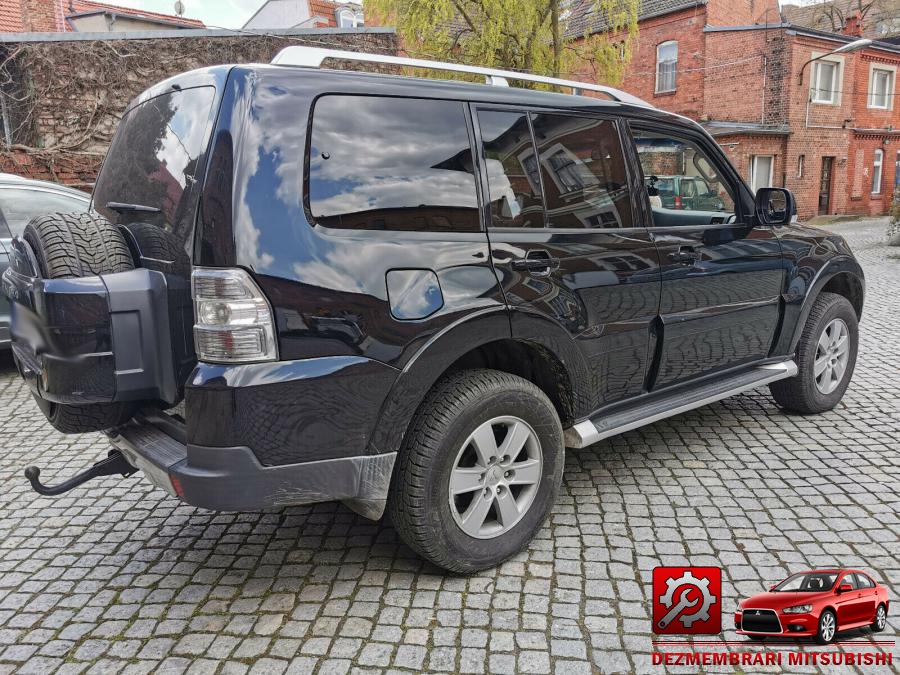 Ansamblu stergatoare mitsubishi pajero 2007