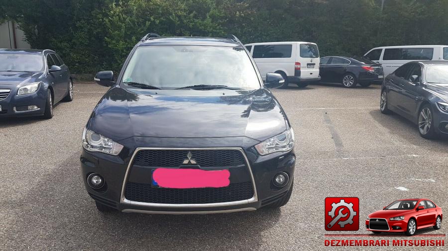 Arcuri mitsubishi outlander 2012