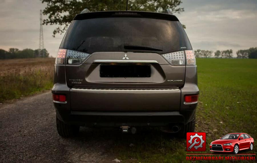 Bandouri mitsubishi outlander 2011