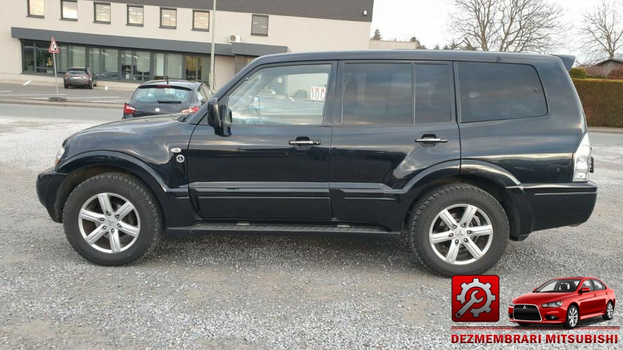 Bara spate mitsubishi pajero 2007