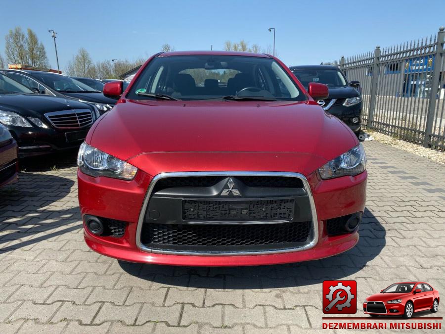 Lampa interior mitsubishi lancer 2010